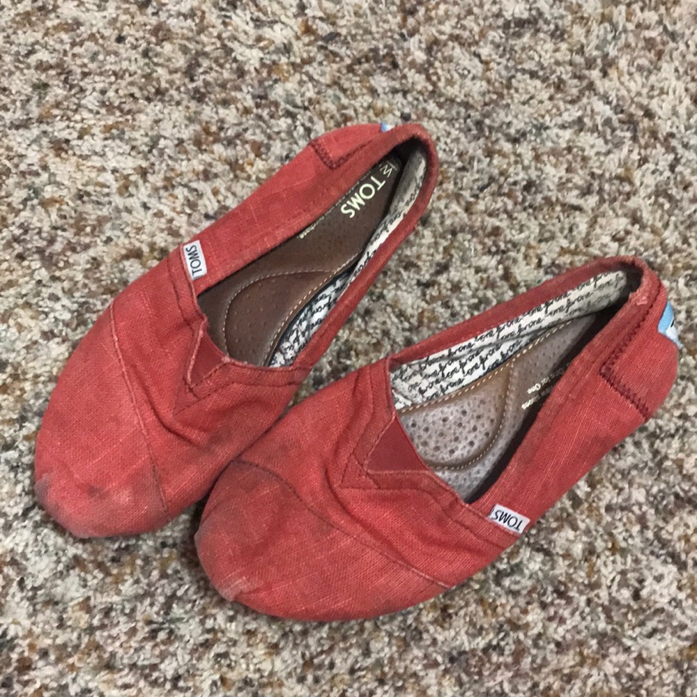 Red toms